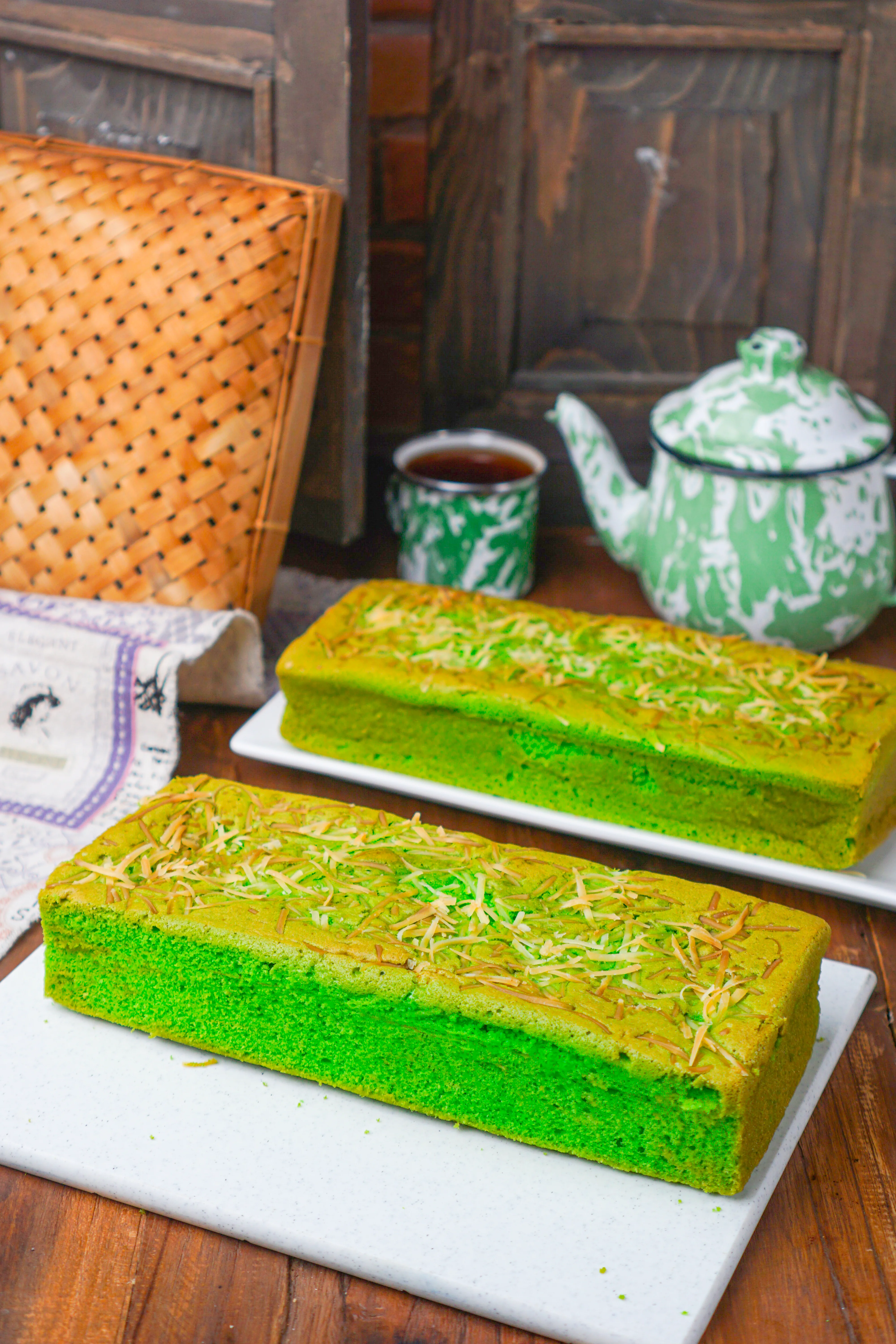 Bolu Pandan